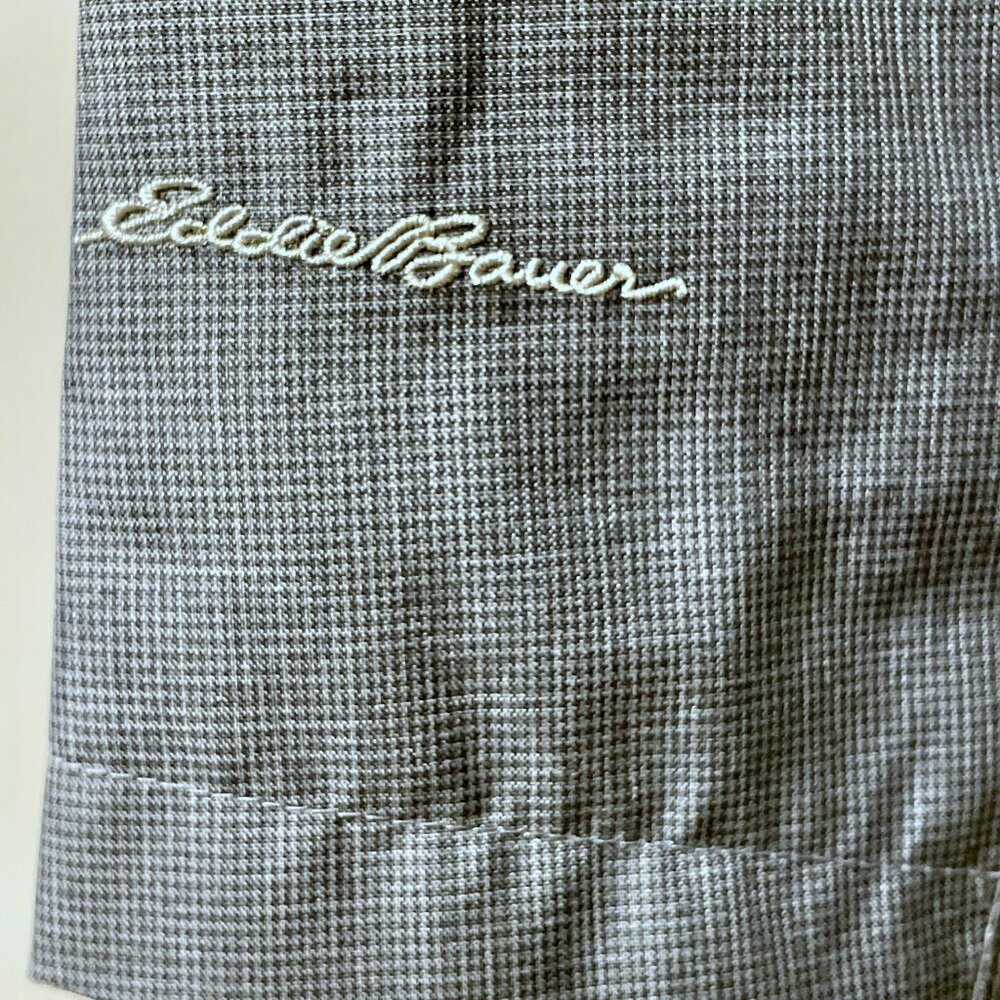Eddie Bauer Weatherguard Raincoat -- excellent condition - Picture 5 of 8